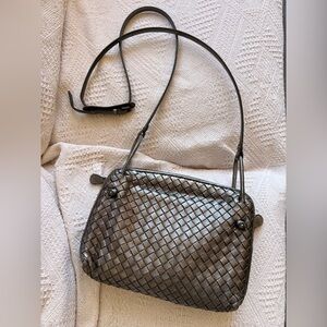 100% Authentic Bottega Veneta Silver gray Woven Shoulder Bag